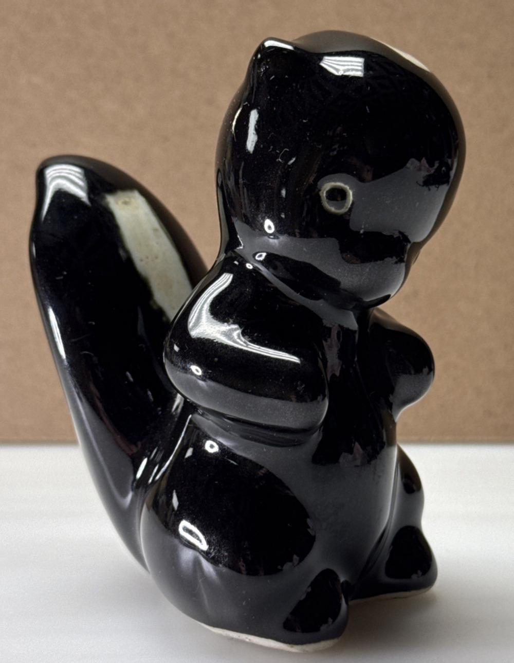 Vintage California Art Pottery Delee Black White De Skunk Stinkie Figurine